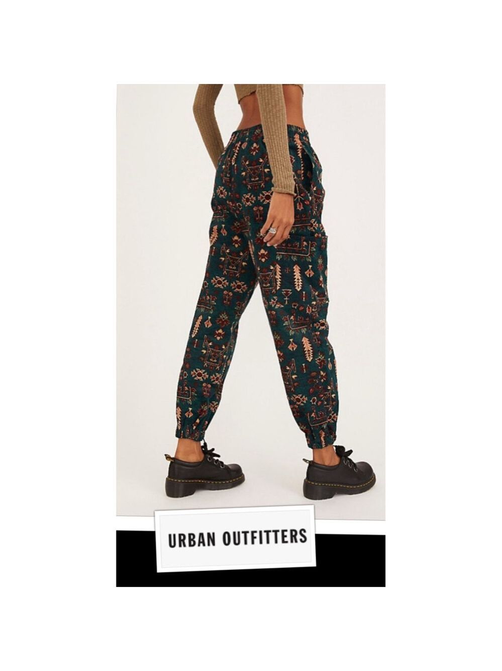 Urban Outfitters Boho Indie Western Corduroy Cargo Pants XS waist 26.5 Joggers